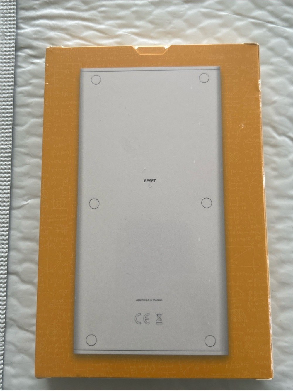 NumWorks Graphing Calculator Tested With Cover and Cable Python Rechargeable NEW - Picture 3 of 8